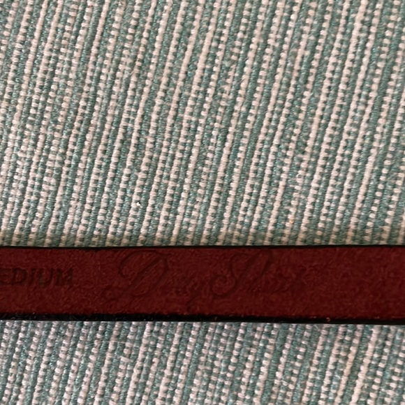 Vintage Dotty Smith Belt and Buckle Leather w/Gold-tone Shell Buckle Med - Picture 7 of 13